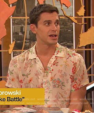 Antoni Poroski's pink floral shirt on The Drew Barrymore Show