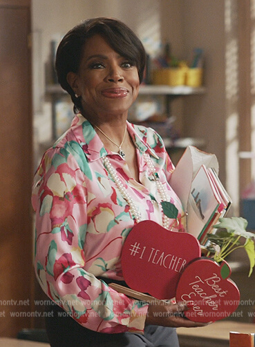 Barbara's pink floral blouse on Abbott Elementary
