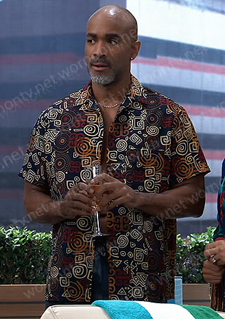 Curtis's navy printed shirt on General Hospital