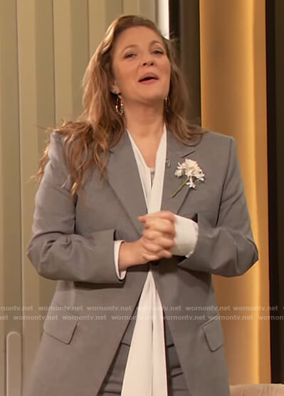 Drew's gray blazer and pants on The Drew Barrymore Show