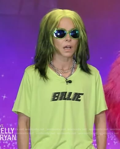 Kelly's green Billie tee on Live with Kelly and Ryan