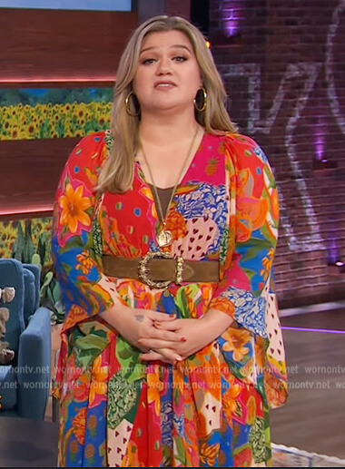 Kelly's multicolored print dress on The Kelly Clarkson Show