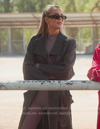 Khloe's geometric sunglasses on The Kardashians