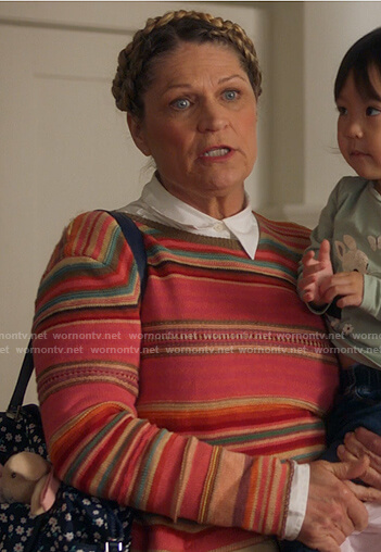 Magda's pink striped sweater on 9-1-1