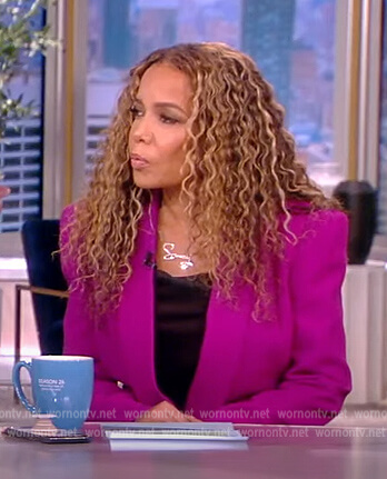 Sunny's purple blazer on The View
