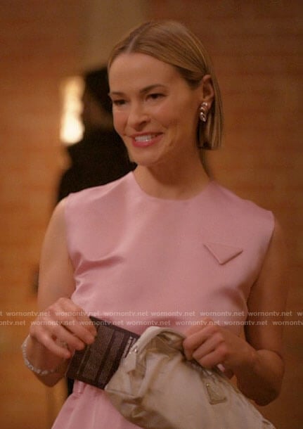 Alice's pink dress on The L Word Generation Q