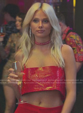 Isadora's red metallic cropped top on Elite