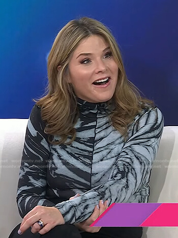 Jenna's blue tie dye top on Today