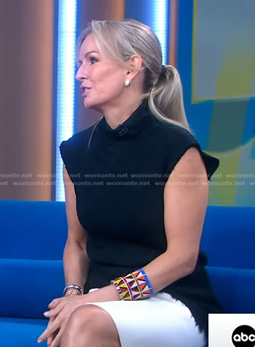 Jennifer's black striped top on Good Morning America