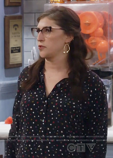 Kat's black star print button down shirt on Call Me Kat