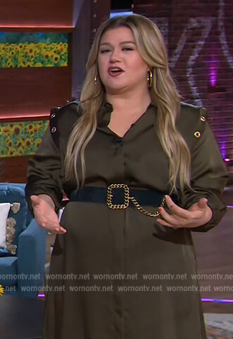 Kelly's green satin grommet embellished dress on The Kelly Clarkson Show