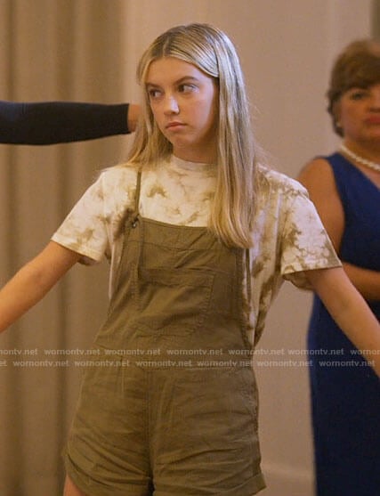 Tatum's green overalls on Monarch