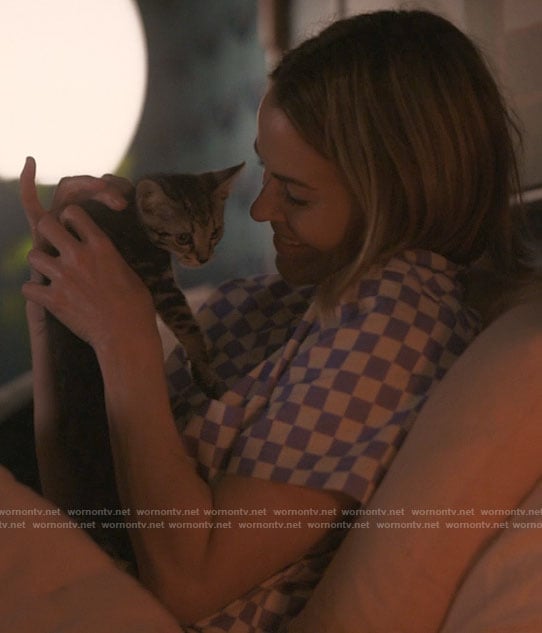 Alice's purple checkerboard pajamas on The L Word Generation Q