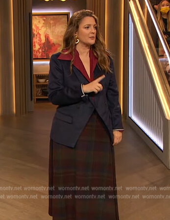 Drew's plaid skirt on The Drew Barrymore Show