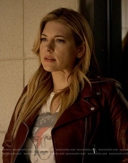 Jenny's David Bowie t-shirt on Big Sky