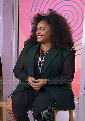 Jill Scott's green sleeveless blazer on Today
