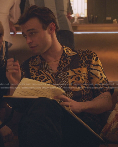 Max's yellow animal print shirt on Gossip Girl