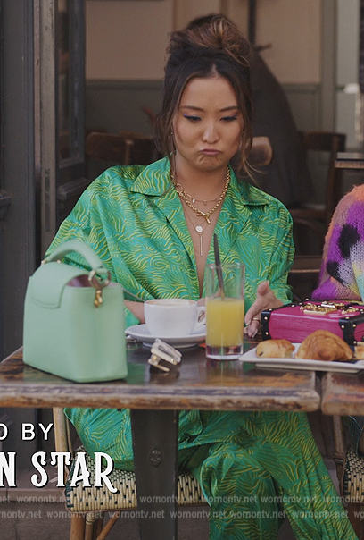 Mindy's green leather handbag on Emily in Paris
