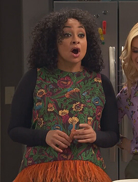 Raven's floral print fringe top on Ravens Home