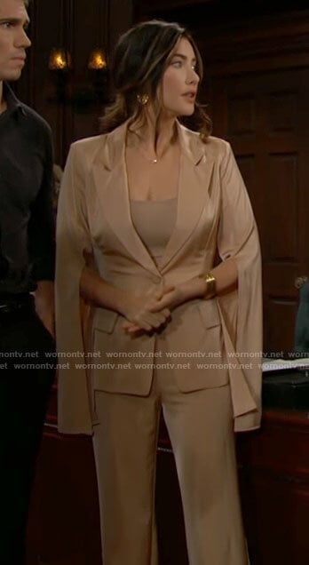Steffy's beige split-sleeve blazer on The Bold and the Beautiful