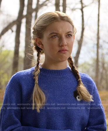 Tatum's blue yin yang sweater on Monarch