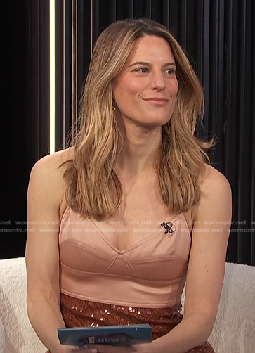Brooke Jaffe's beige top and sequin skirt on E! News