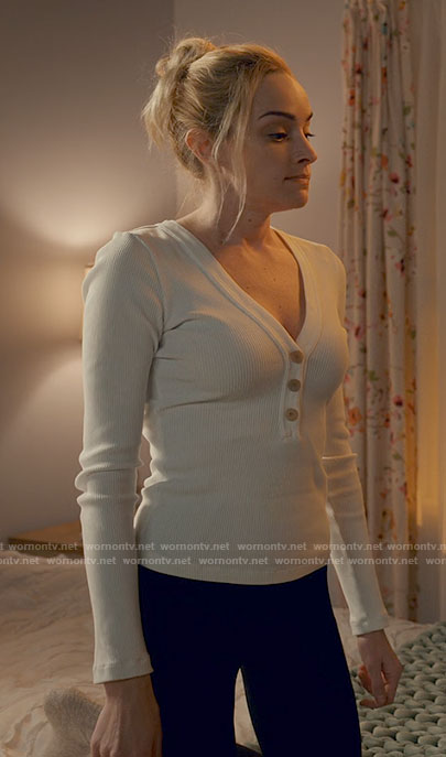 Georgia's white henley top on Ginny & Georgia