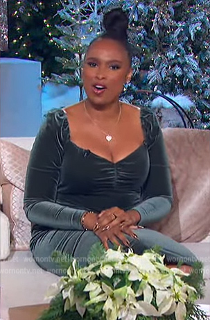 Jennifer's velvet sweetheart dress on The Jennifer Hudson Show