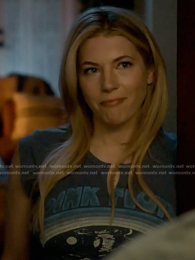 Jenny's blue Pink Floyd tee on Big Sky