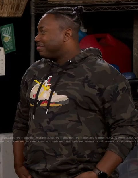Marty's camo sneaker hoodie on The Neighborhood