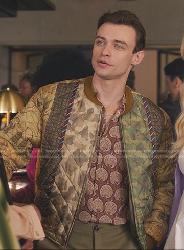 Max's mixed print bomber jacket on Gossip Girl