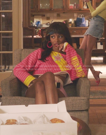 Monet's pink striped cropped top on Gossip Girl