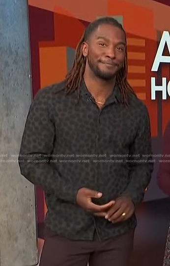 Scott's grey animal print shirt on Access Hollywood
