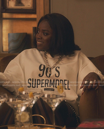 Shan's 90s Supermodel print sweatshirt on Gossip Girl