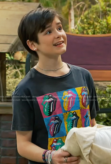 Winnie's black The Rolling Stones logo print tee on Bunkd