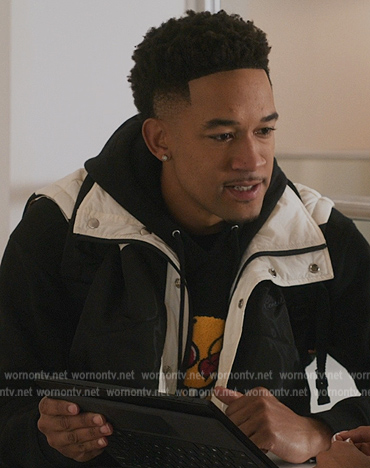 Damon's two-tone puffer jacket on All American Homecoming