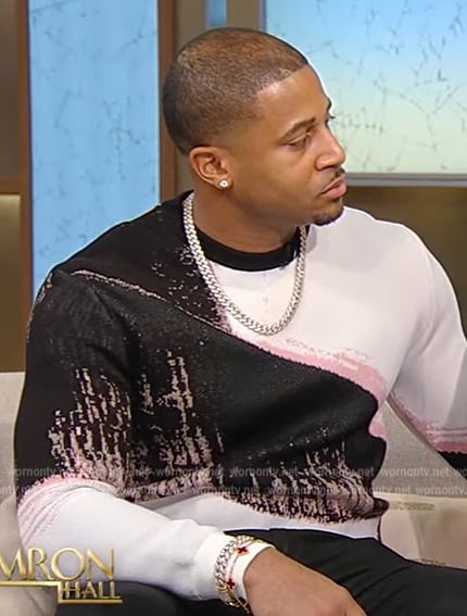 Devale Ellis's abstract print sweatshirt on Tamron Hall Show