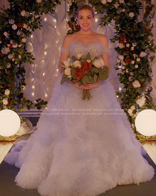 Georgia's wedding gown on Ginny & Georgia