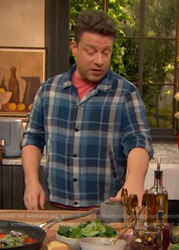 Jamie Oliver's blue plaid shirt on The Drew Barrymore Show