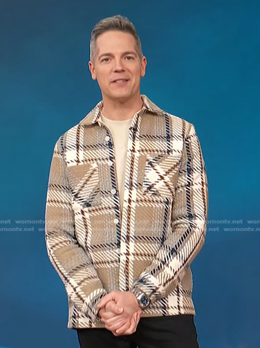 Jason Kennedy's beige plaid shirt on Access Hollywood