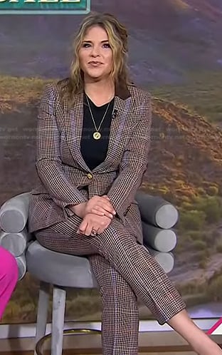 Jenna's brown houndstooth blazer and cropped pants on Today