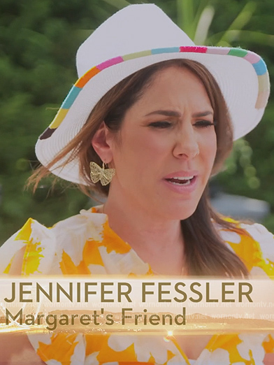 Jennifer's gold butterfly earrings on The Real Housewives of New Jersey