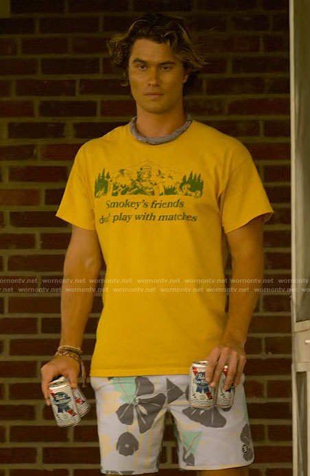 John B's Smokey's friends don't play with matches t-shirt on Outer Banks