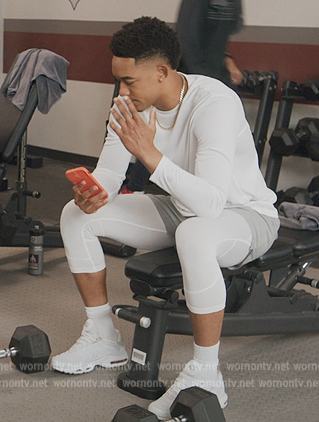 Damon's white Nike sneakers on All American Homecoming