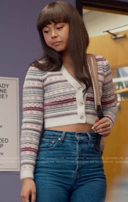 Norah's fluffy fair isle cardigan on Ginny & Georgia