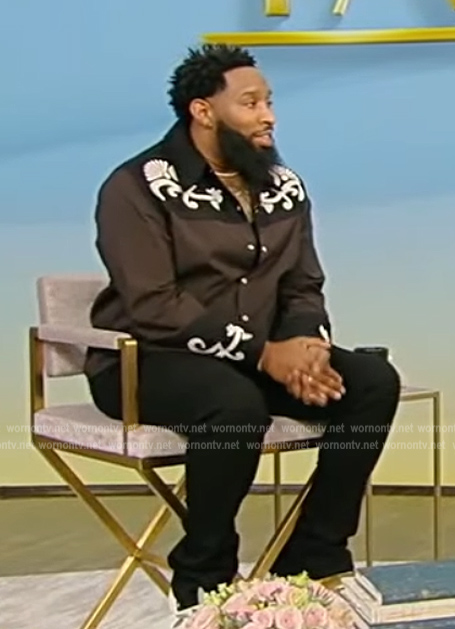 Pastor Mike Jr's black embroidered shirt on Tamron Hall Show
