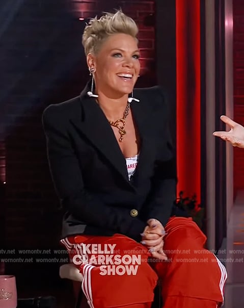 Pink's single button blazer and track pants on The Kelly Clarkson Show