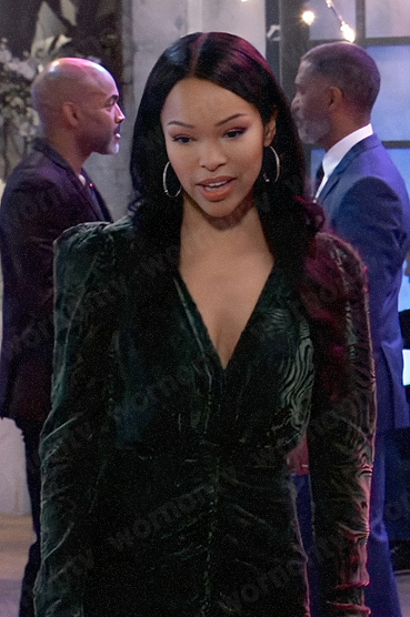 Portia's green velvet dress on General Hospital