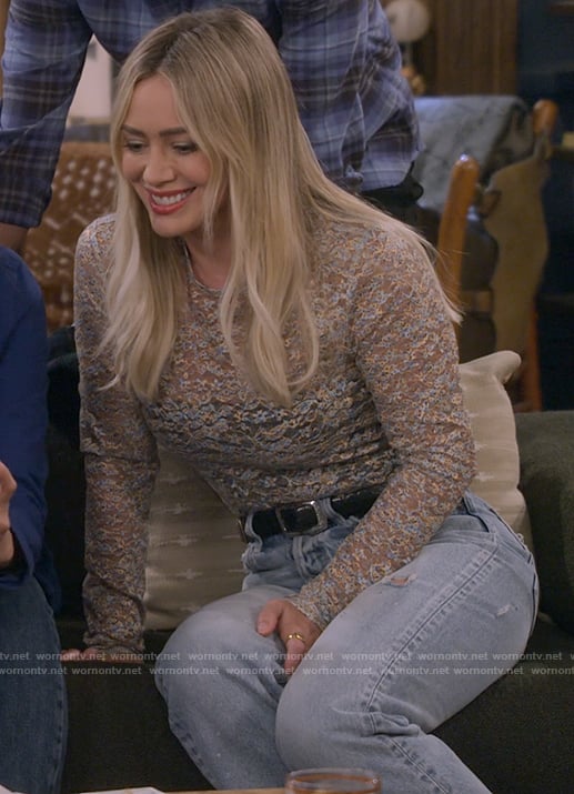 Sophie's lace long sleeve top on How I Met Your Father