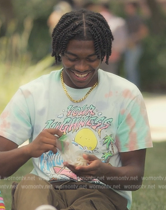 Zeke's Your Highness graphic tie dye tee on Grown-ish